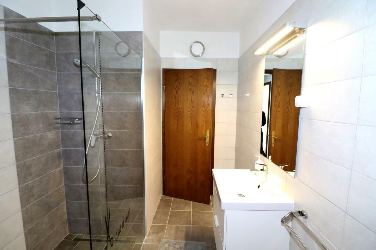 Apartment Draga 17 Njivice Eksteriør billede